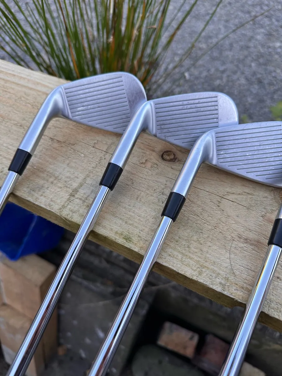 Callaway Apex Pro 2024 Irons X-Stiff - Image 3