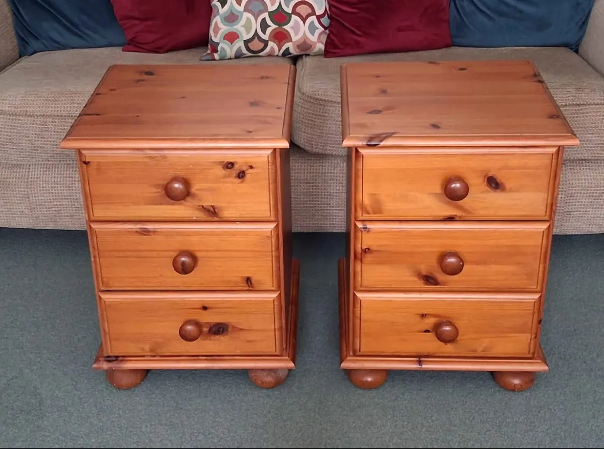 Bedside lockers - Image 1