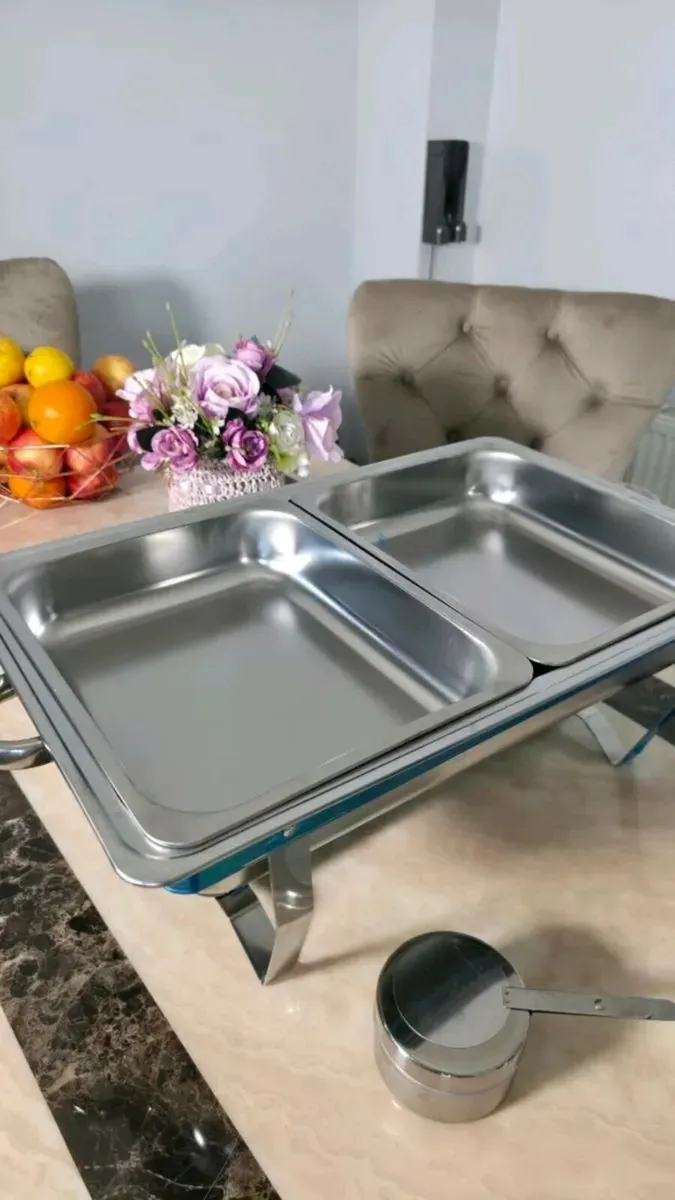 Chafing Dishes food warmer brand new - Image 4