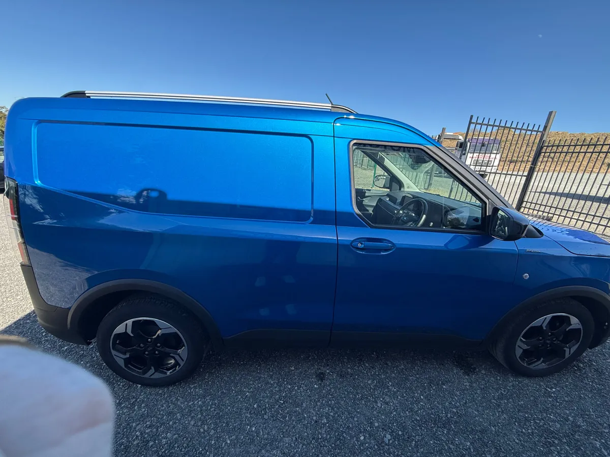 Ford Courier 2025 - Image 3