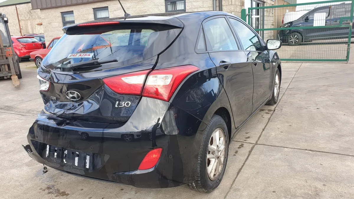 For parts: Hyundai i30, 1.6 dsl 6 speed (2013) - Image 2