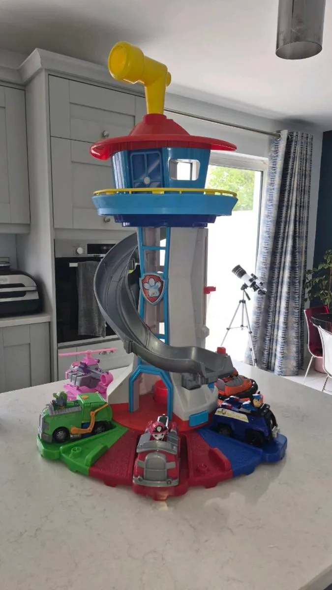 Paw Patrol Tower - Image 1