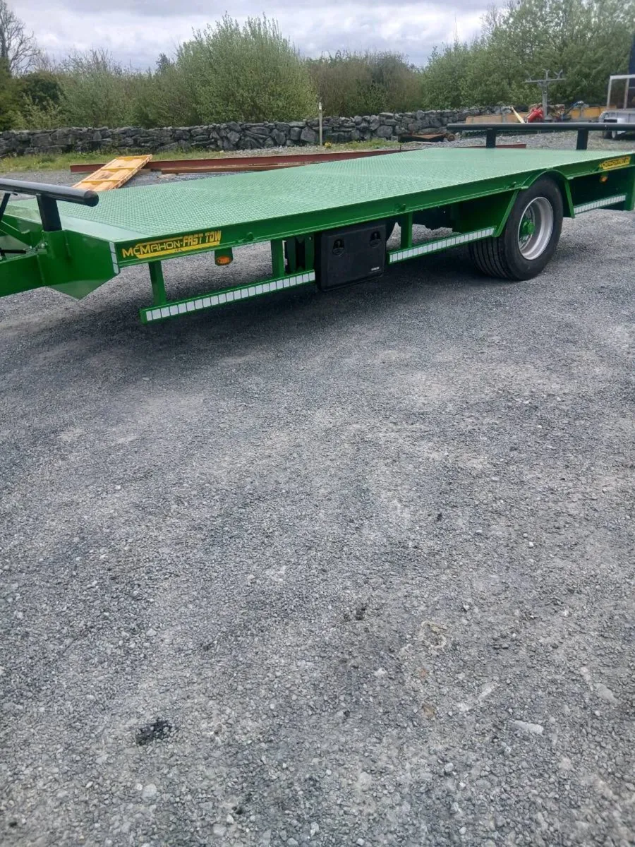 Bale trailer - Image 1
