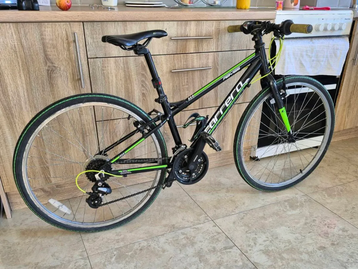 CARRERA ABYSS 13INCH FRAME/26 INCH WHEELS IN GOOD - Image 4