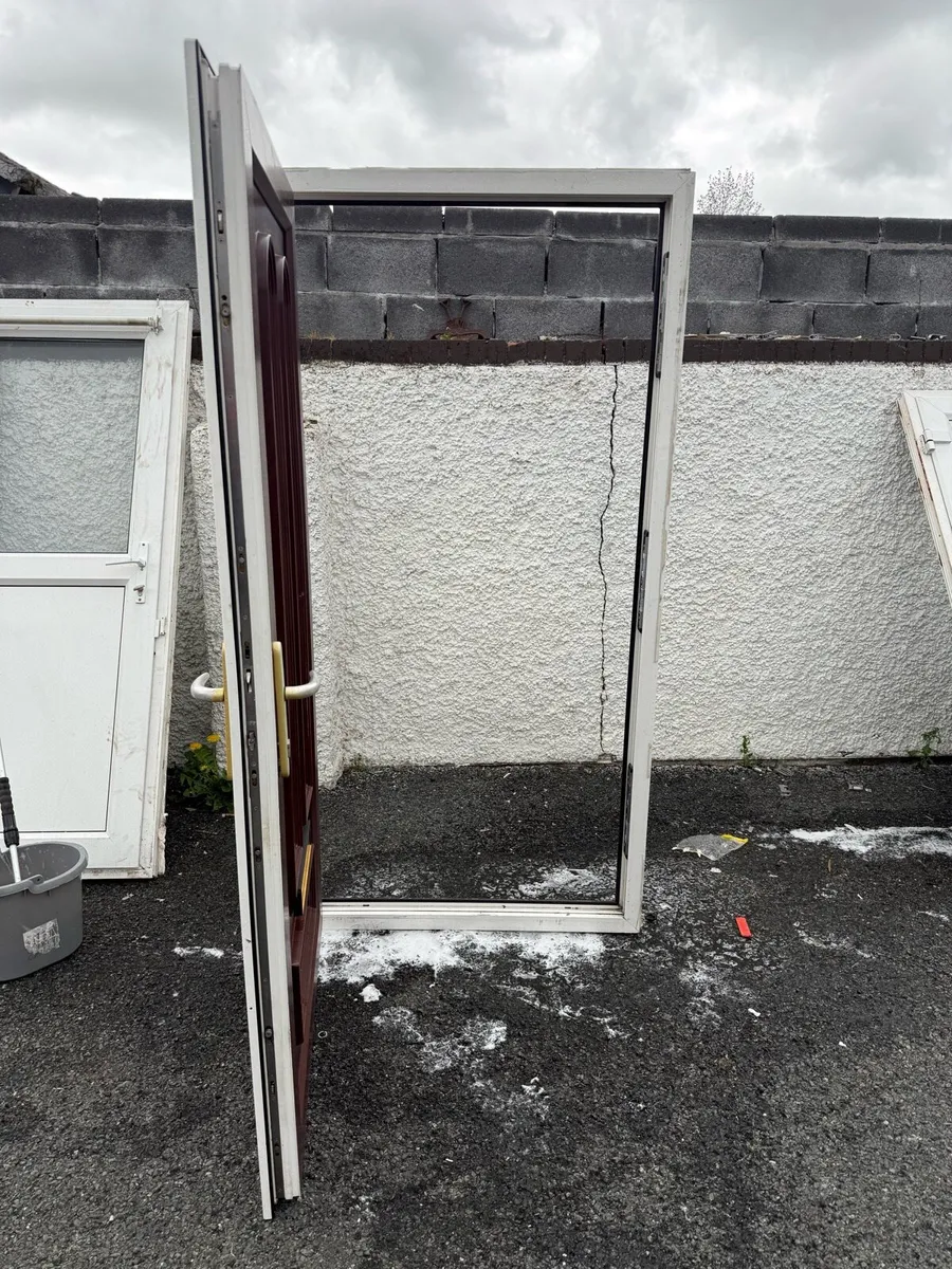 Pvc front door - Image 4