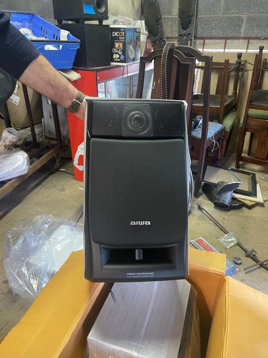 Aiwa speakers 3way new - Image 1