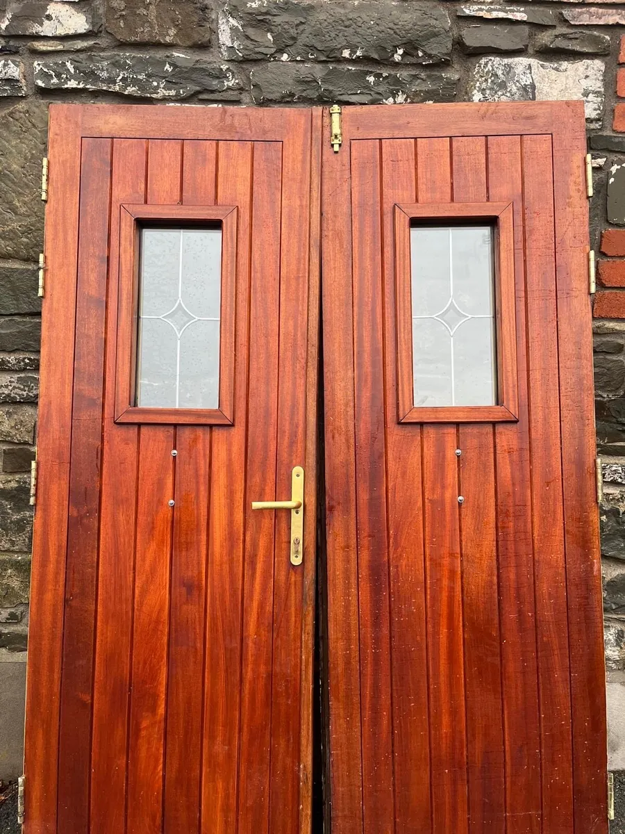 Double mahogany exterior doors - Image 1
