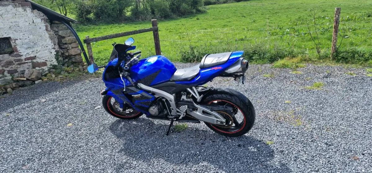Honda CBR 600 RR - Image 2