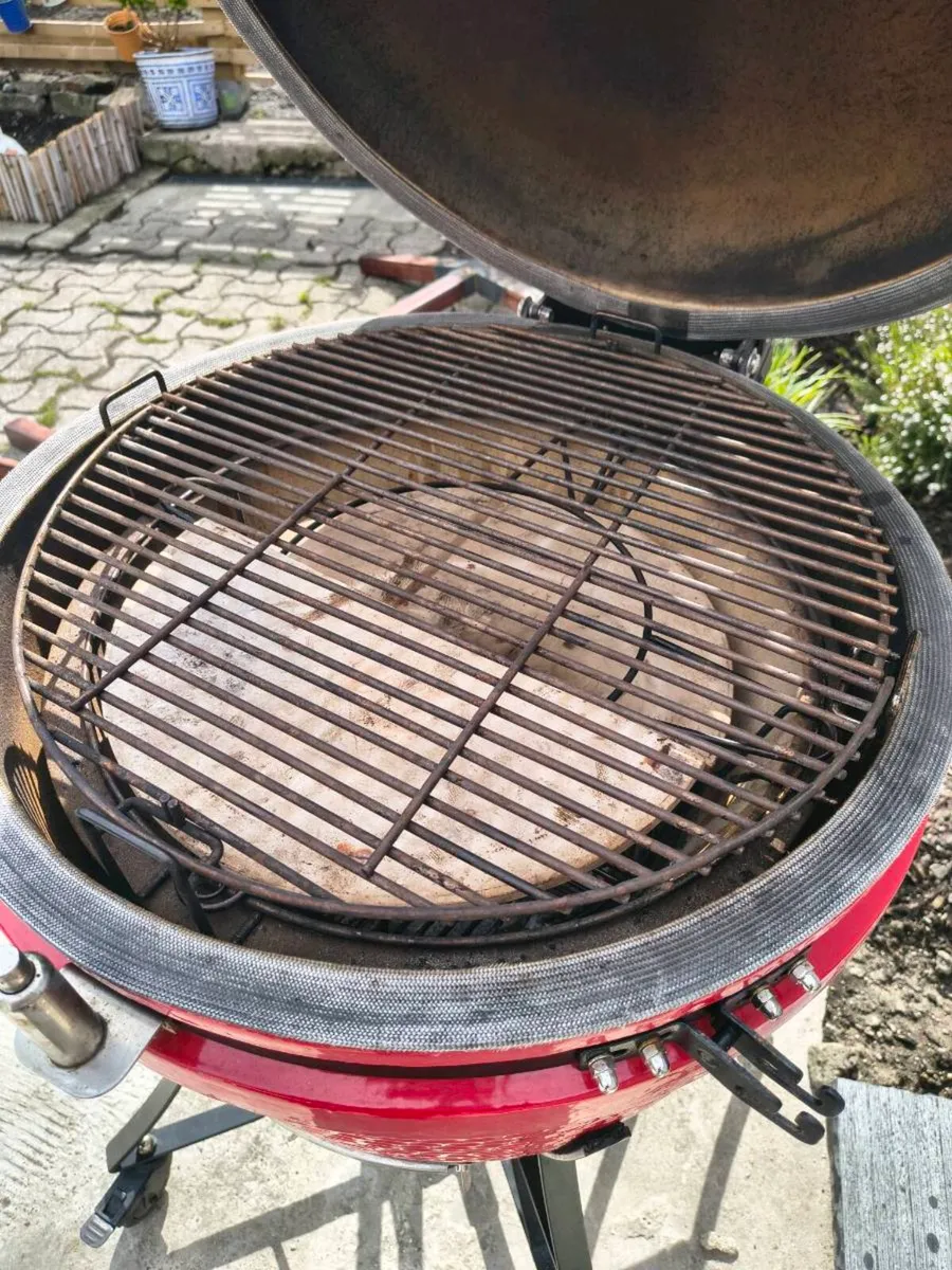 24" Kamado Ceramic bbq & upgrades - Image 4