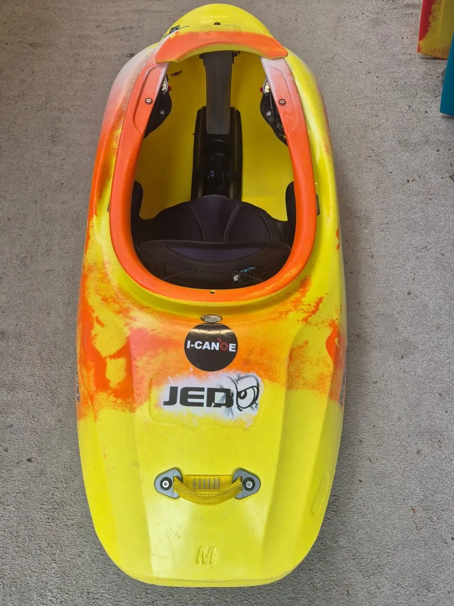 Used Pyranha Jed Kayak - Image 2
