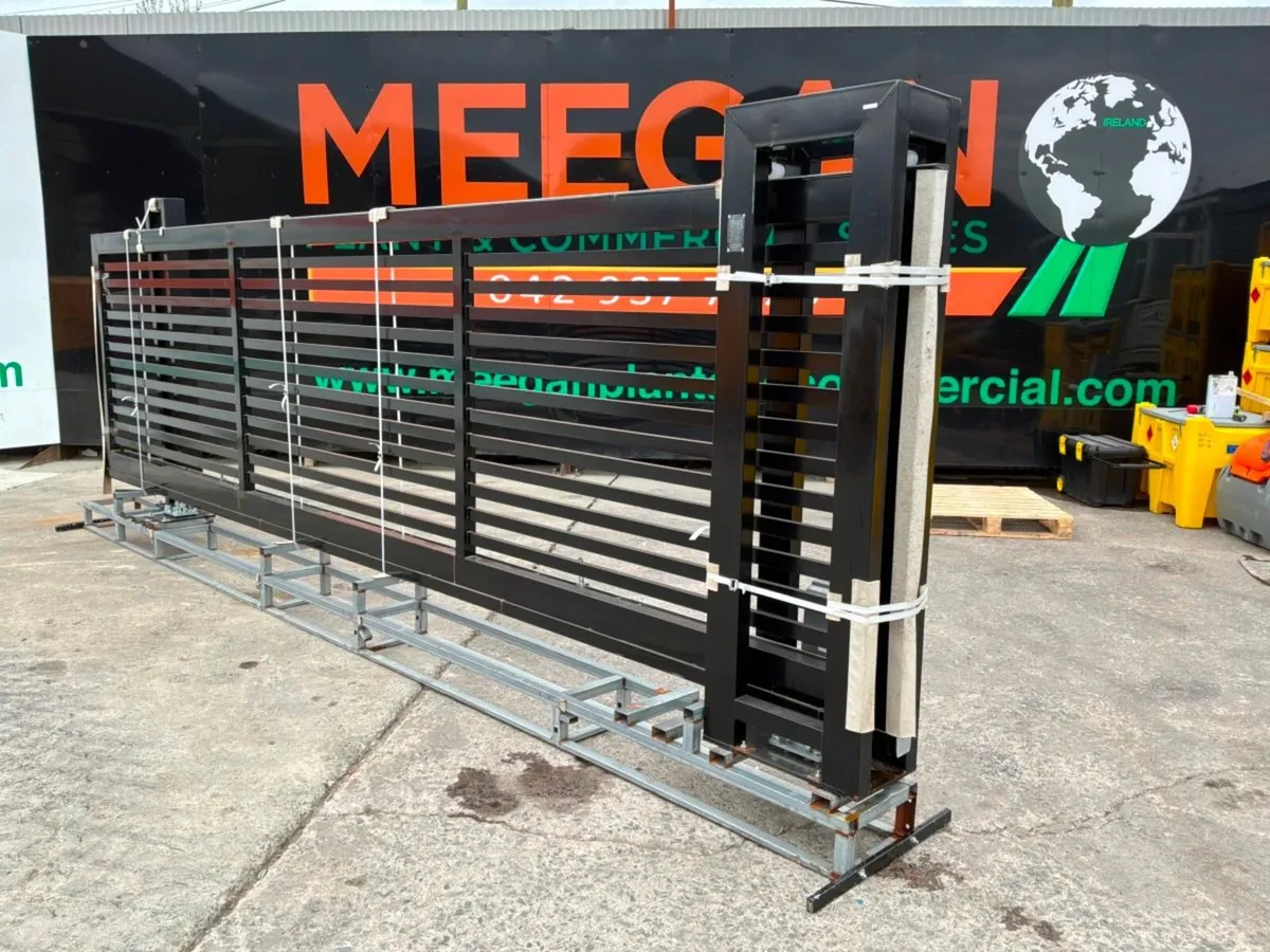 20ft CANTILEVER ELECTRIC SLIDING GATE........2030. - Image 3