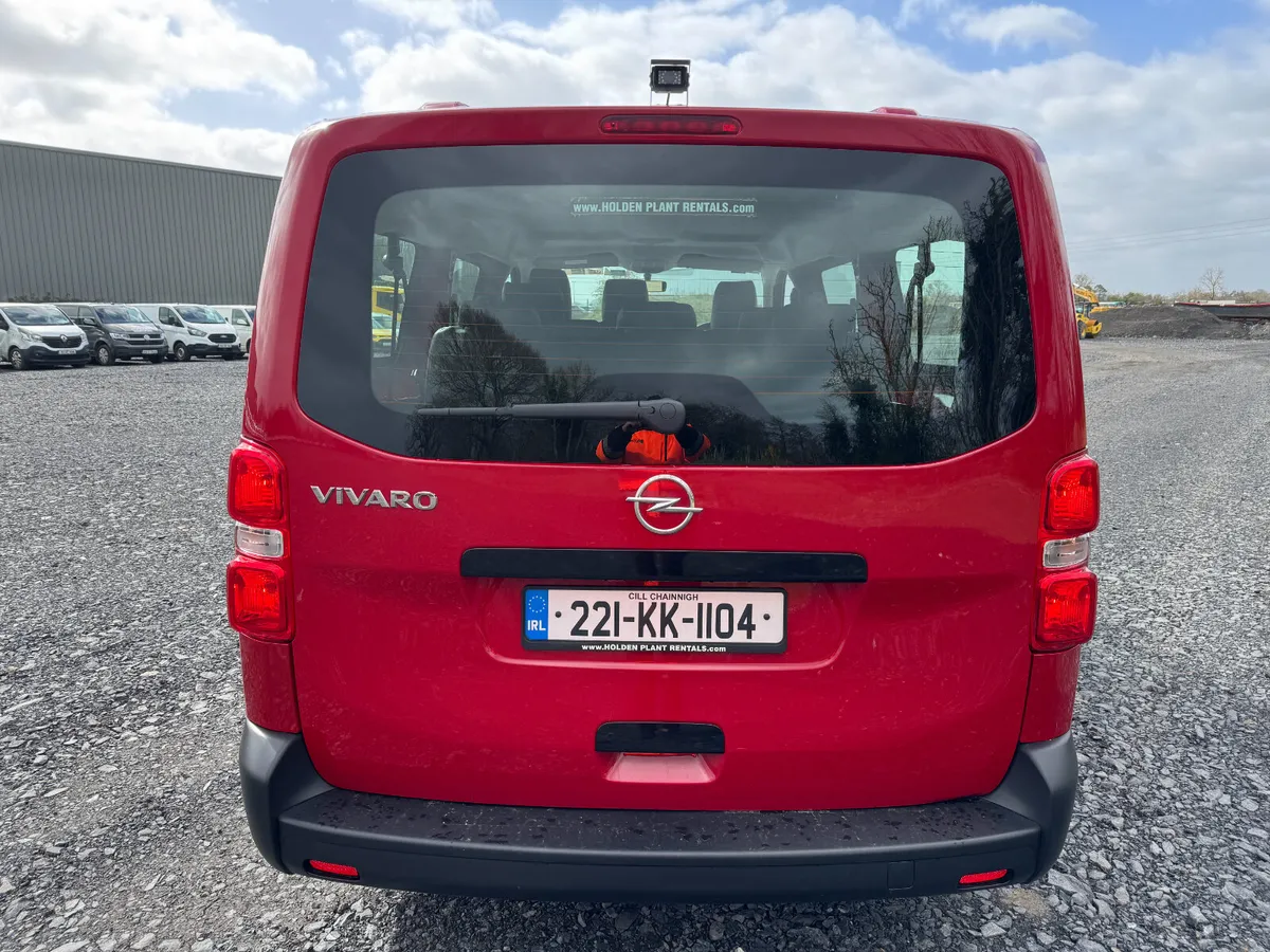 UNRESRVED 2022 OPEL VIVARO 9 SEATER FOR AUCTION - Image 4