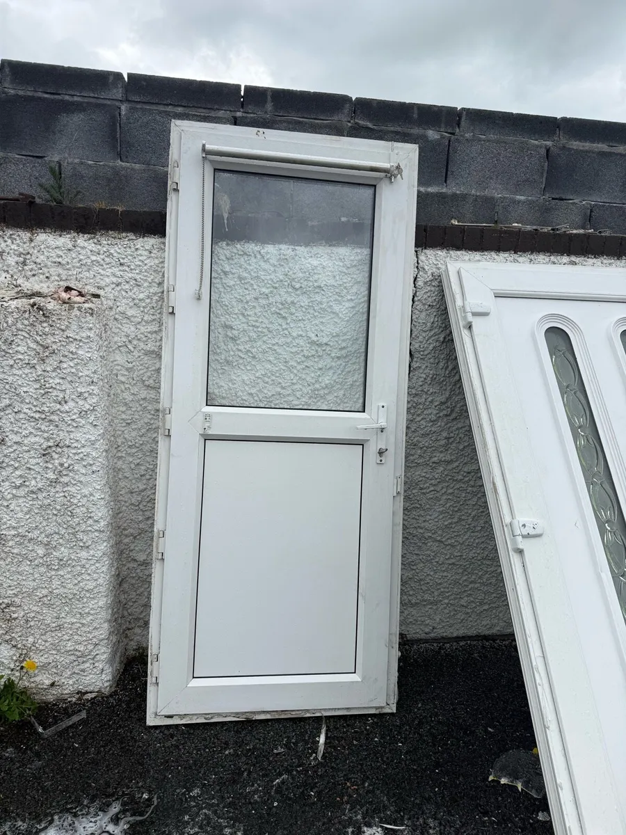 Pvc, Back door - Image 2