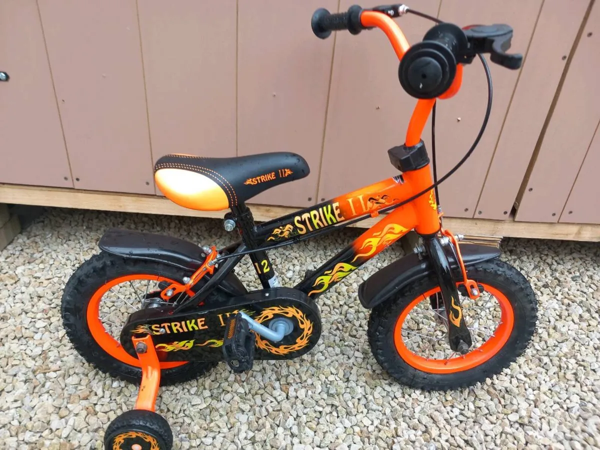 Kids strike bike size 12 inch wheels - Image 2