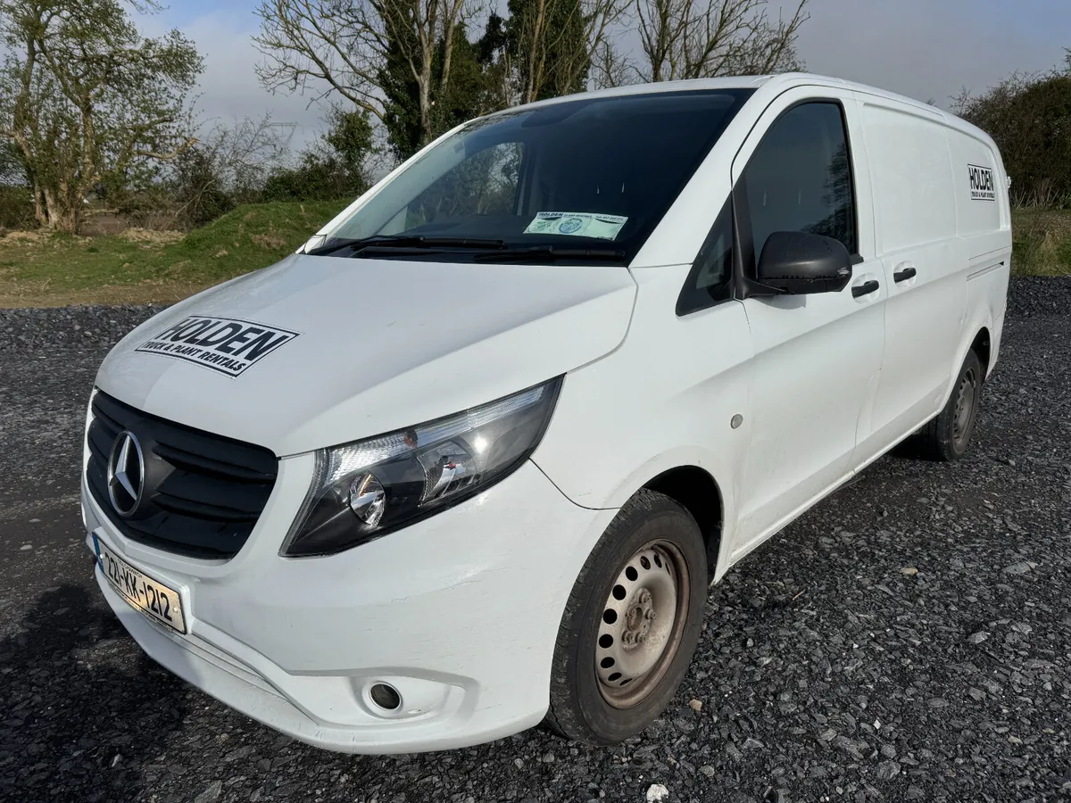 3 x UNRESERVED 2022 MERCEDES VITO'S FOR AUCTION - Image 1