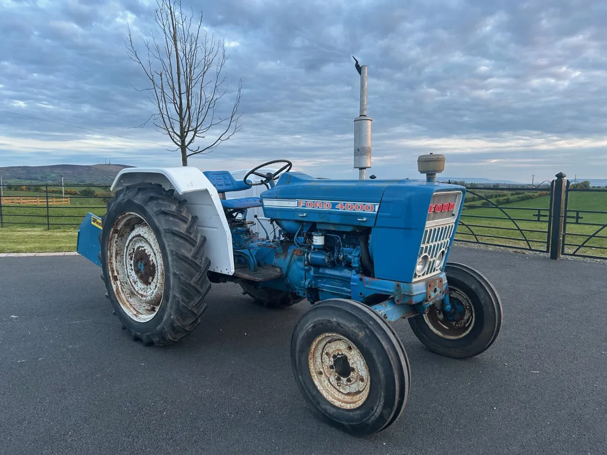 Ford 4000 - Image 3
