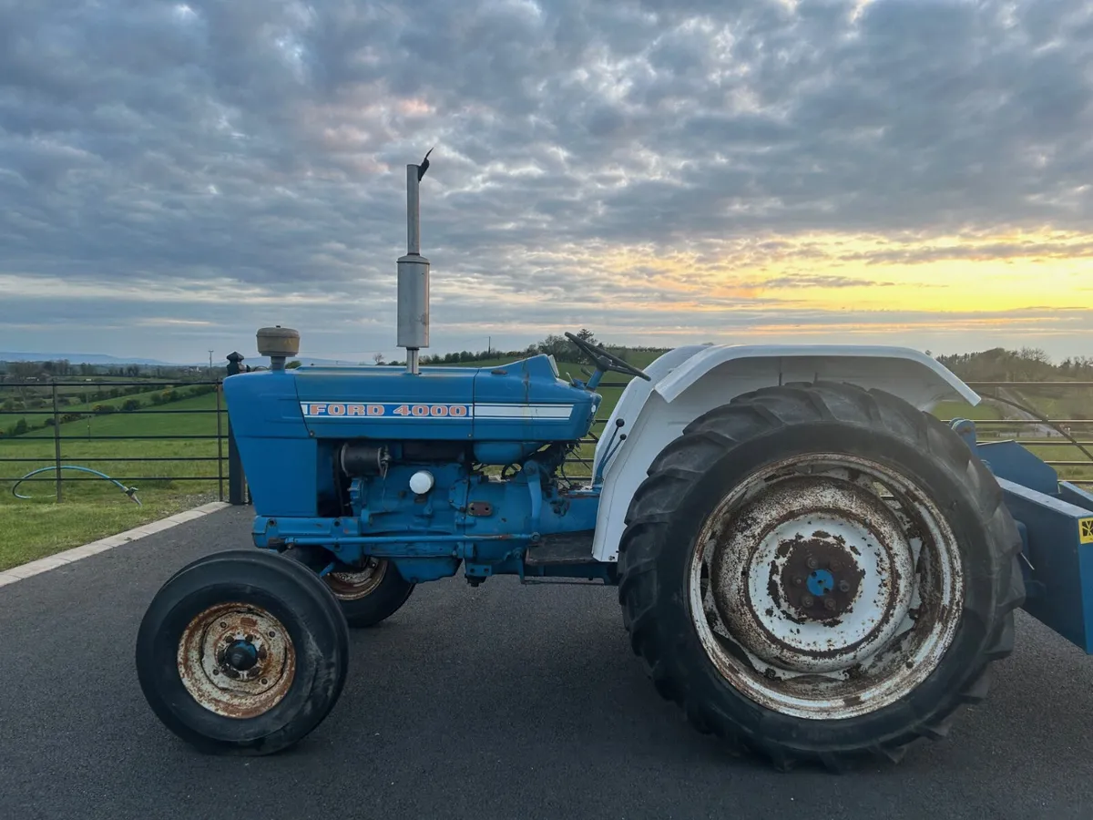 Ford 4000 - Image 2