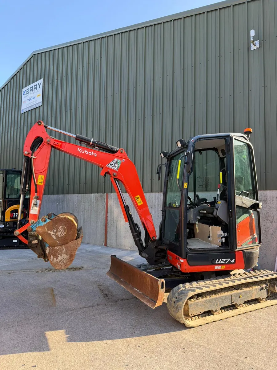 Kubota U27 Mini Excavator  - Low hours - Image 2
