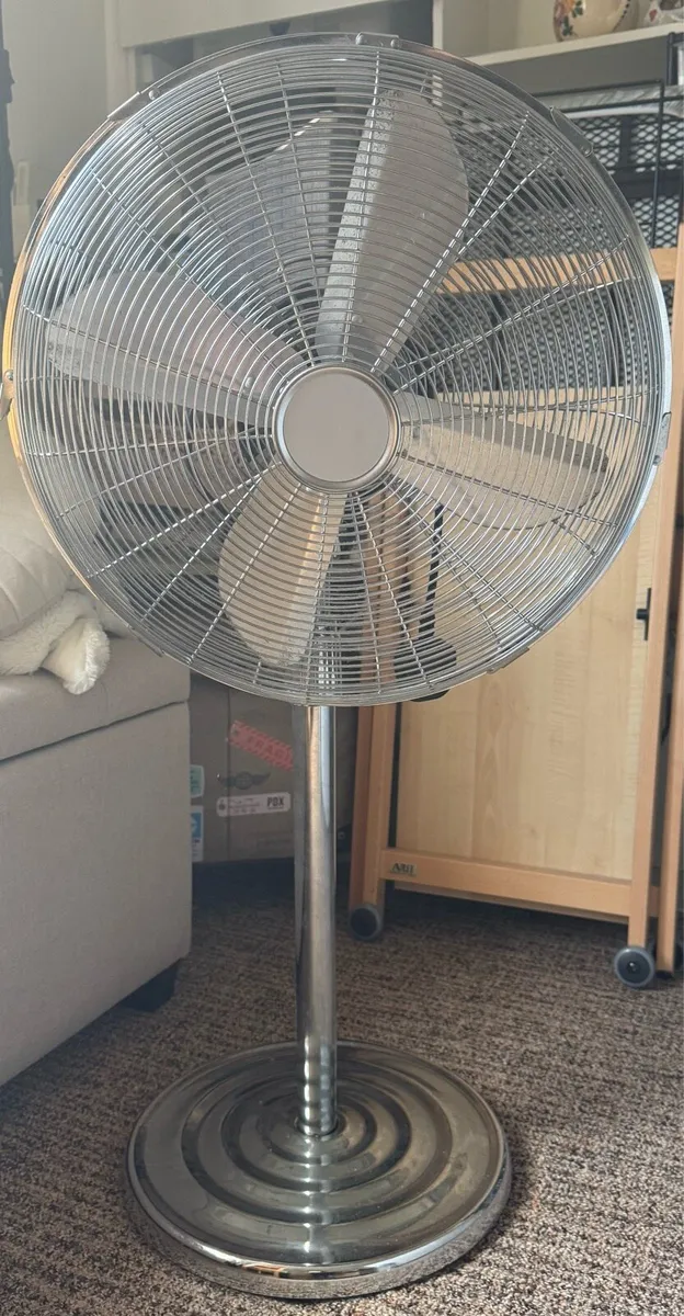 Chrome Retro Standing Fan - Image 1