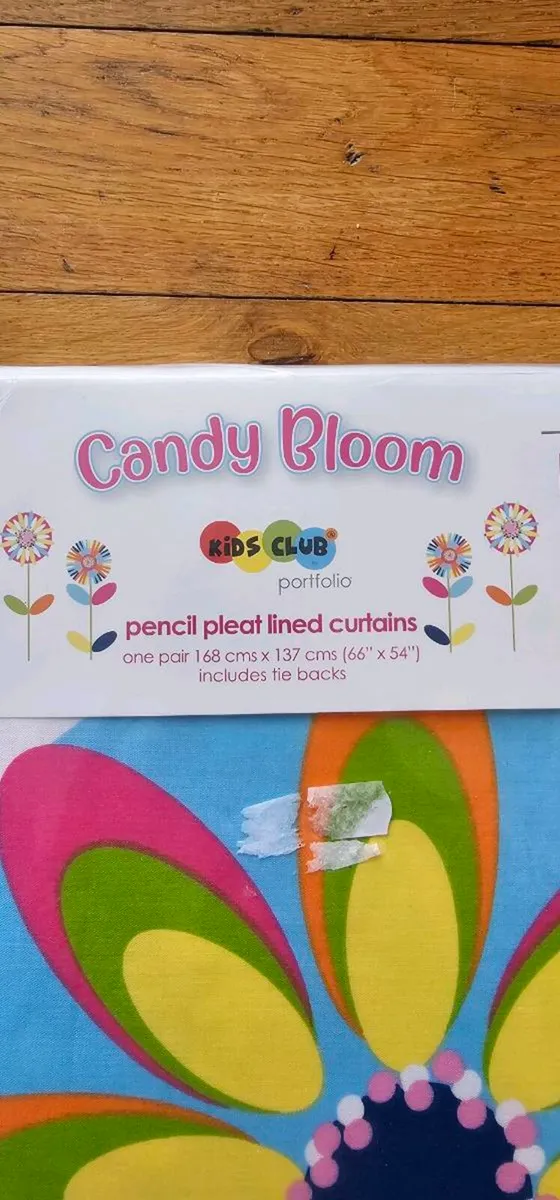 New Kids Pencil Pleat Lined Curtains, Flower Print - Image 3