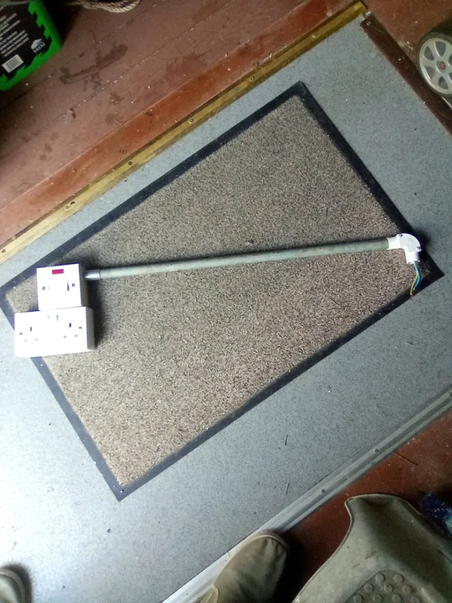 TWIN. SOCKET.  AND. SPUR. SWITCH. ON.  CONDUIT. - Image 1