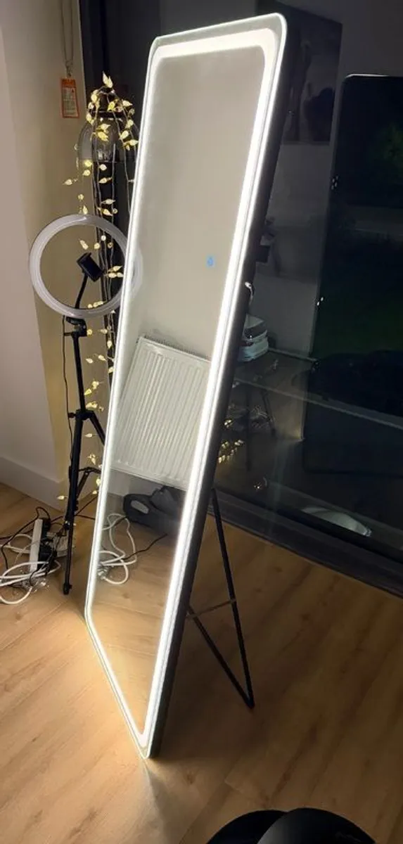 Full Body LED Lighted Mirror - Floor/Wall Mounted - Image 2