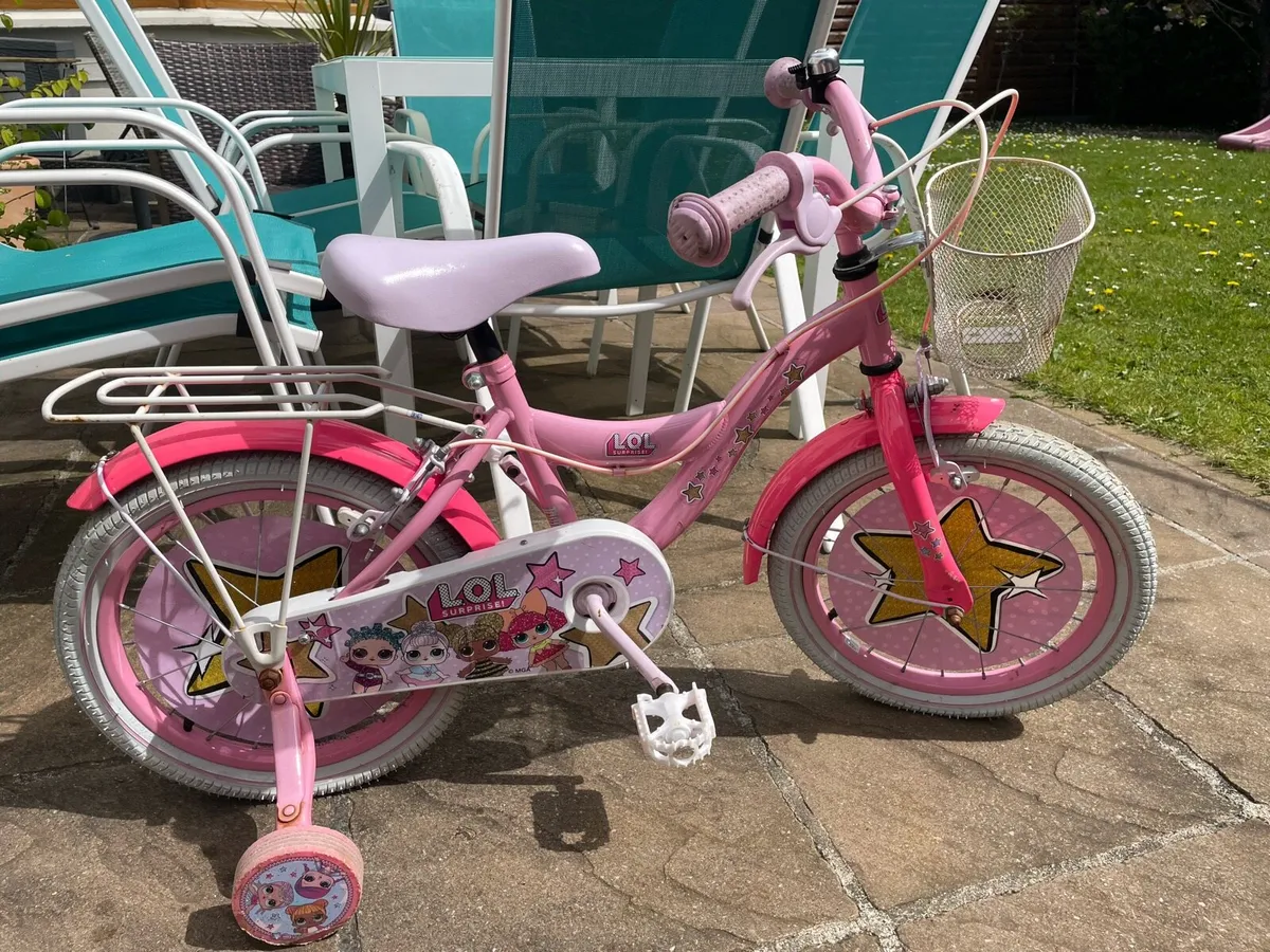 Girls Bike - Image 1