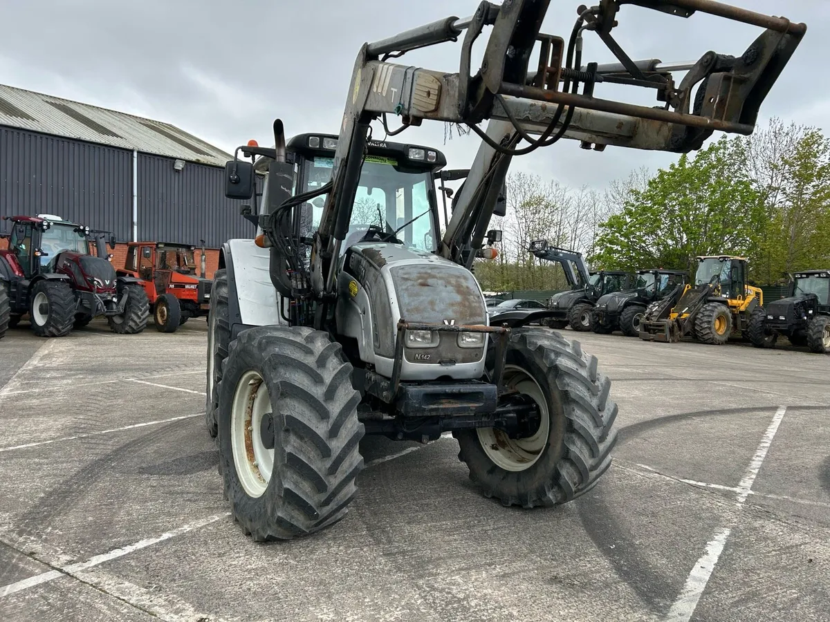 2010 valtra n142 versu - Image 3