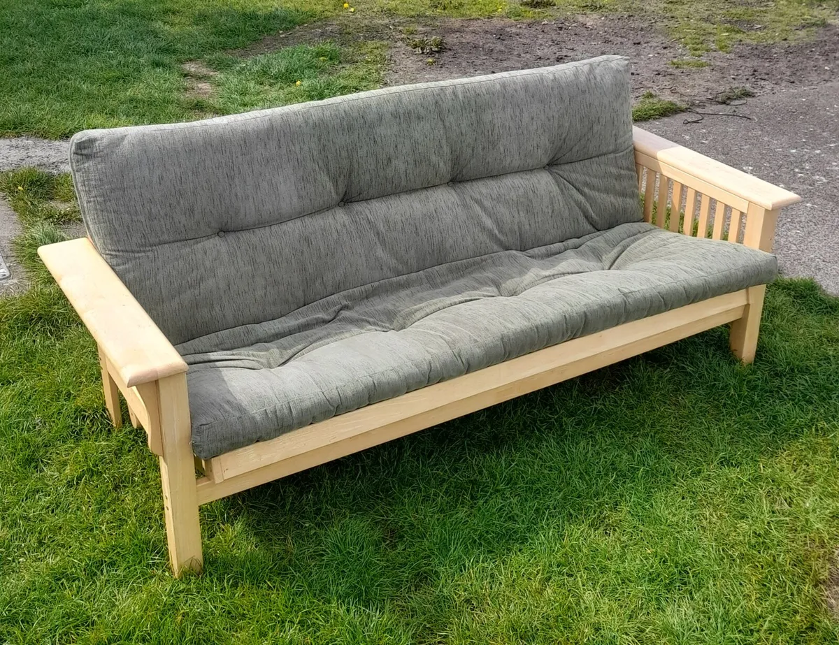 Futon sofabed/daybed for sale - Image 3