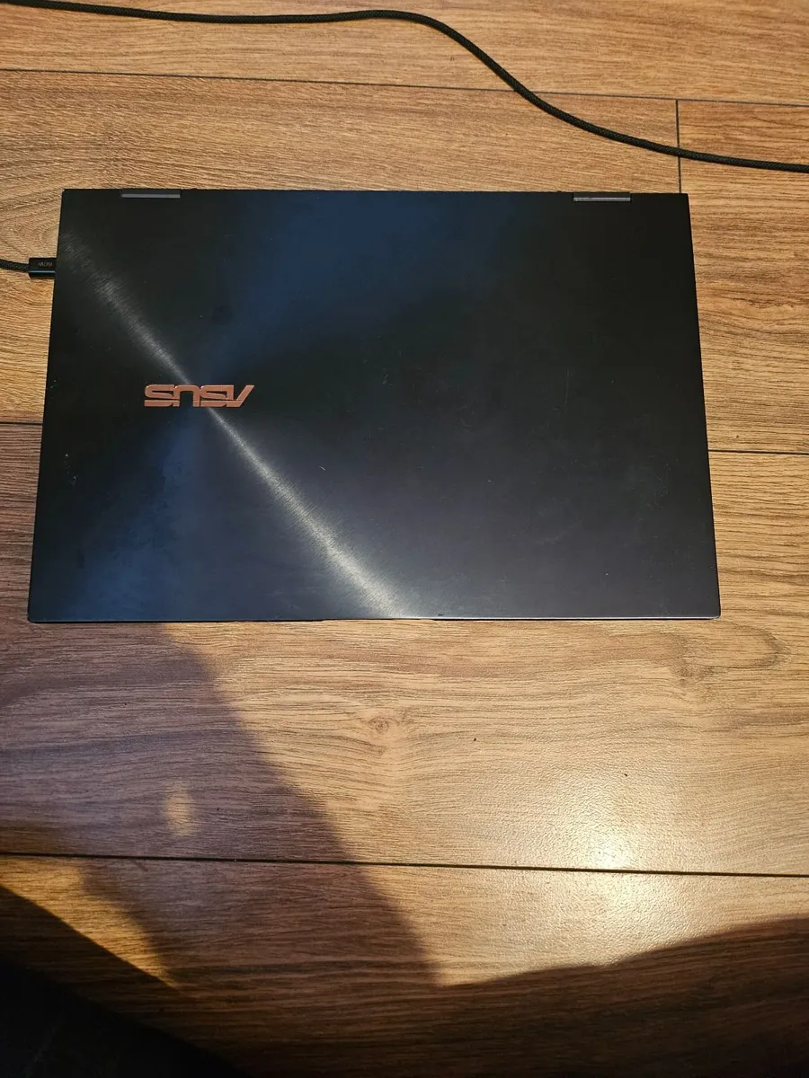 ASUS Zenbook 13 Flip OLED – 16GB RAM - 1TB SSD - Image 3