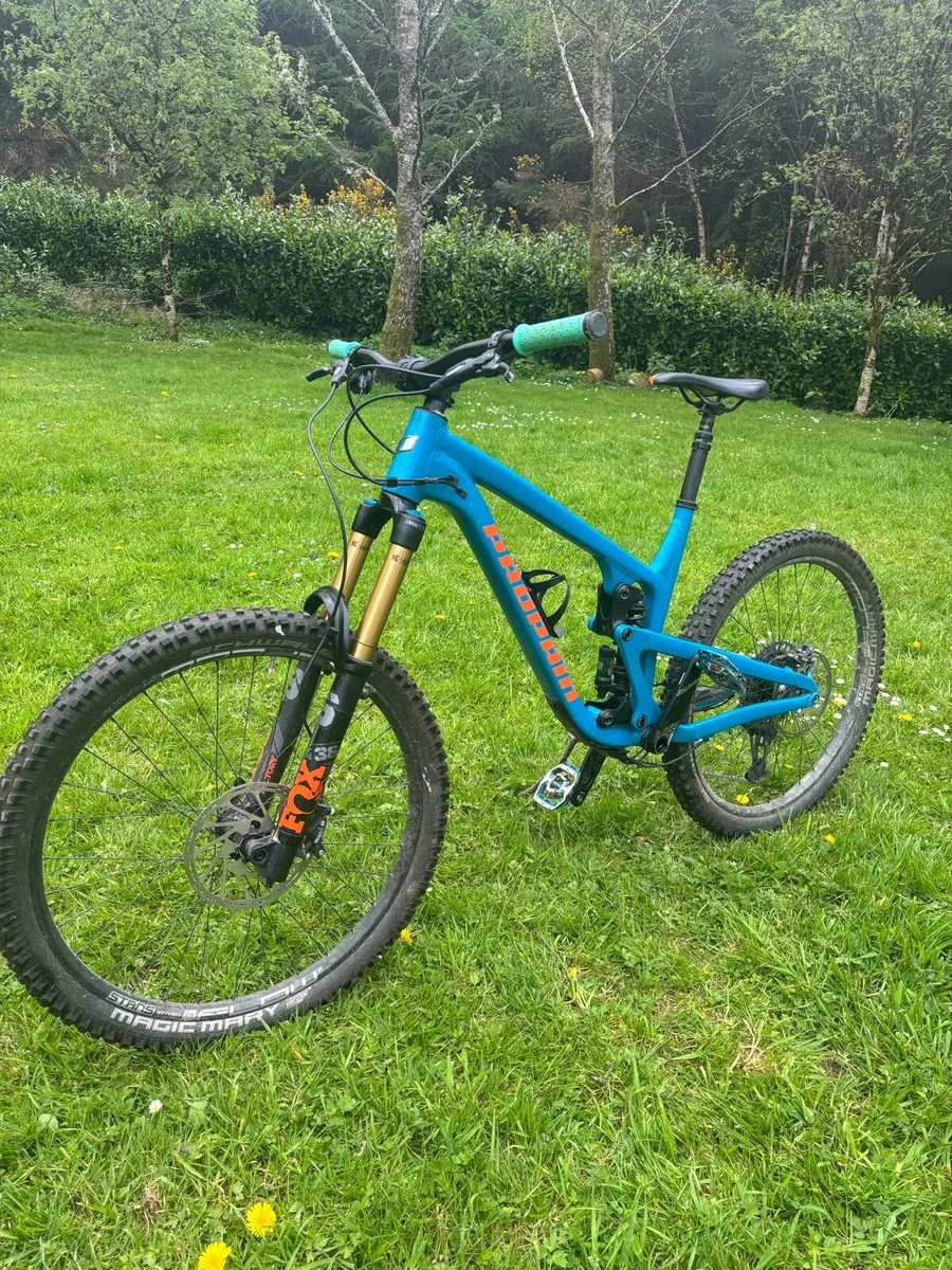 Propain tyee AL enduro bike - Image 1