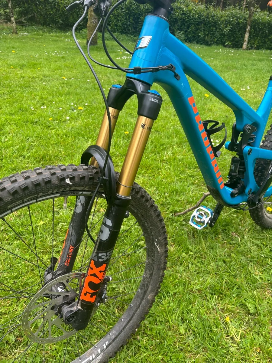 Propain tyee AL enduro bike - Image 4