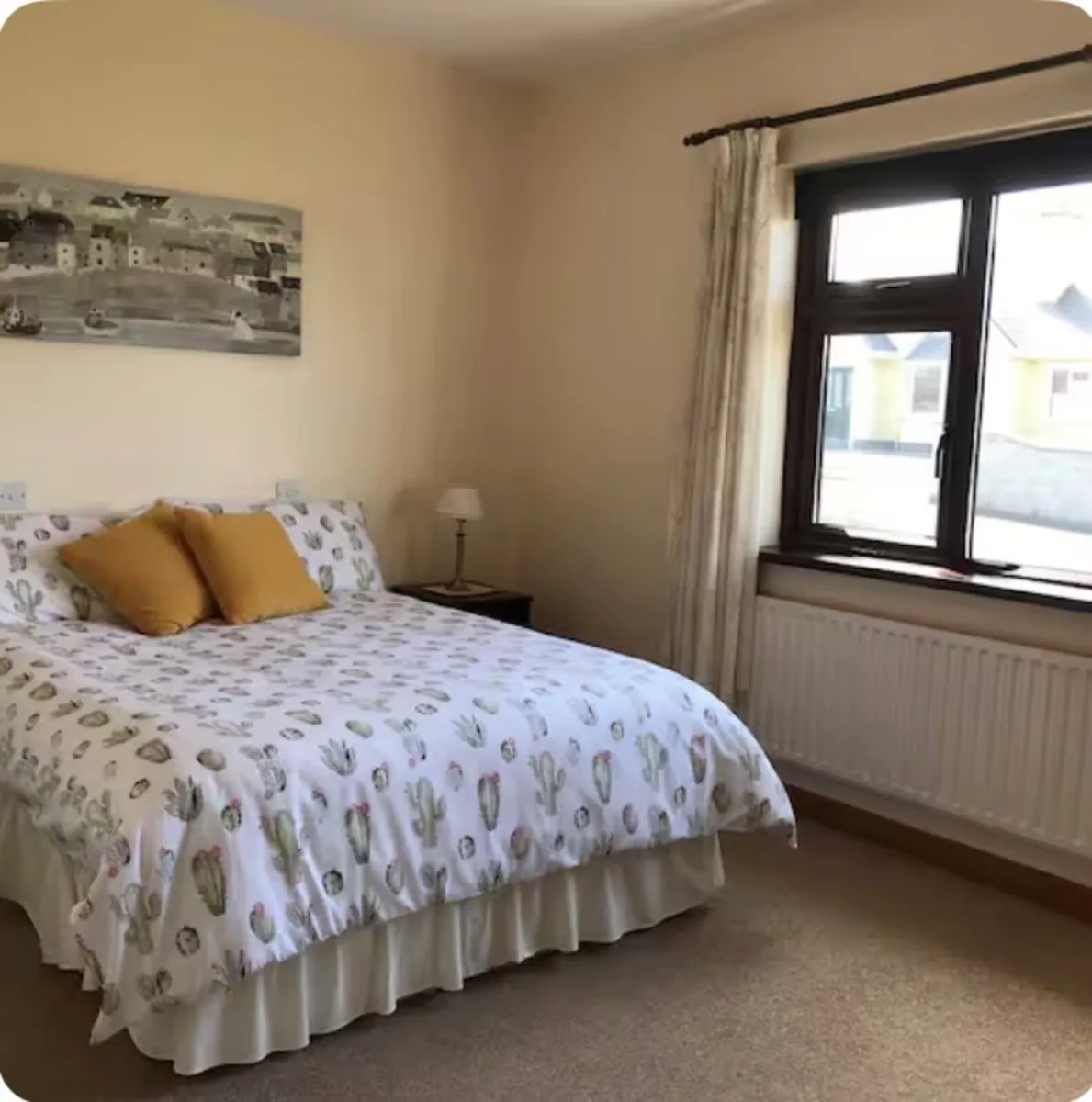 Holiday Home - Image 3