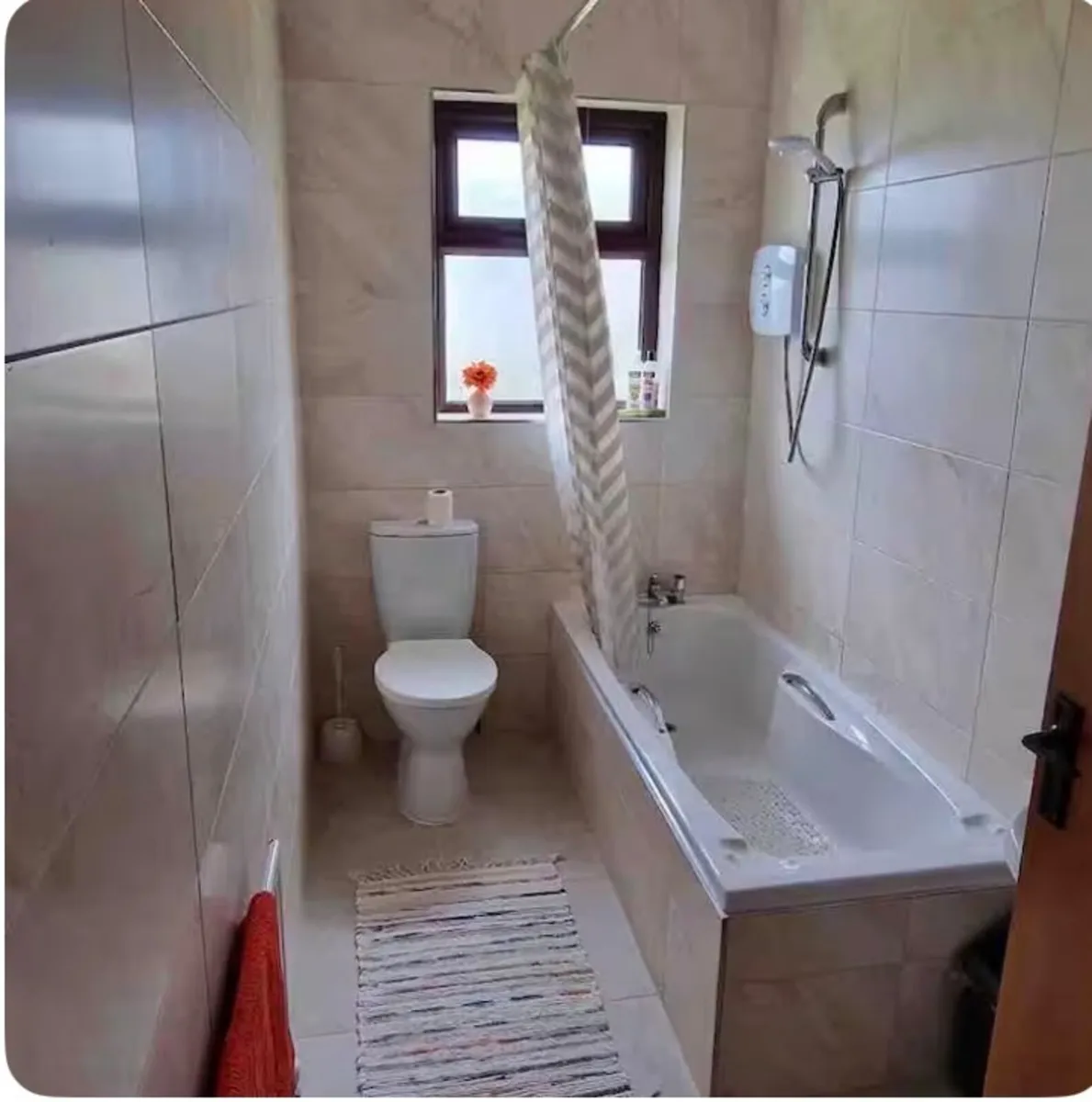 Holiday Home - Image 4