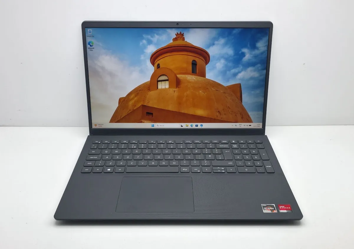 Dell Vostro 15 3515 - AMD Ryzen 5/ 16GB RAM Laptop