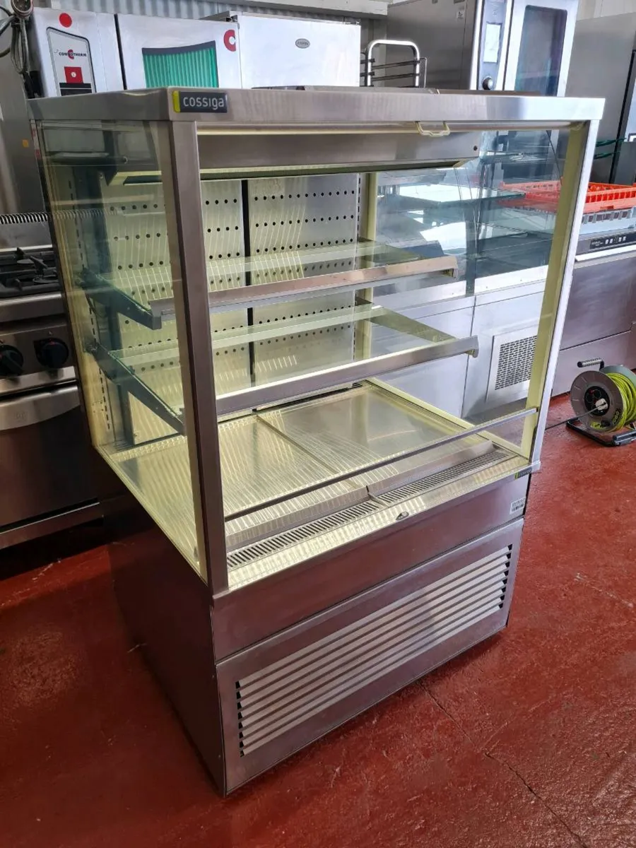 Cossiga Premium Grab and Go Fridge - Image 1