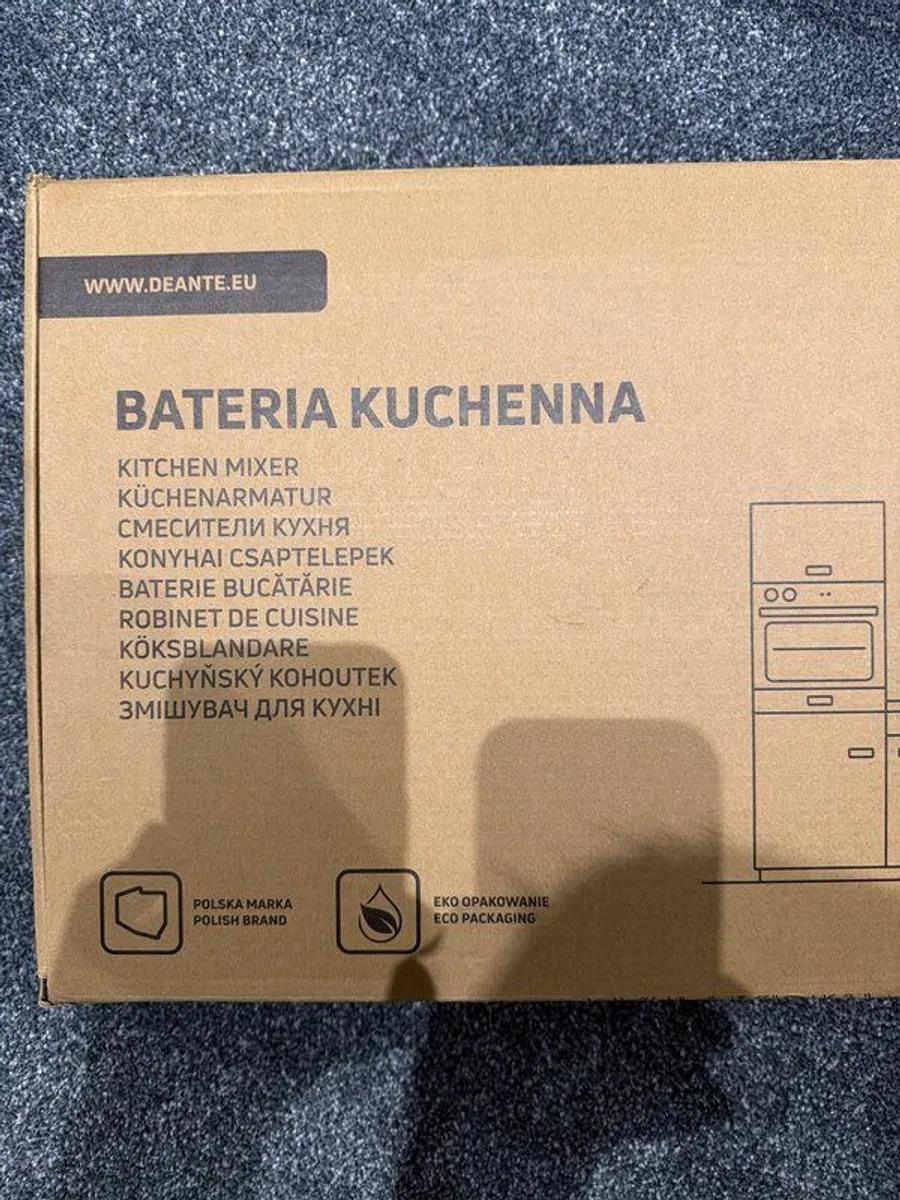 Kitchen Tap - Deante tri flow - new - Image 3