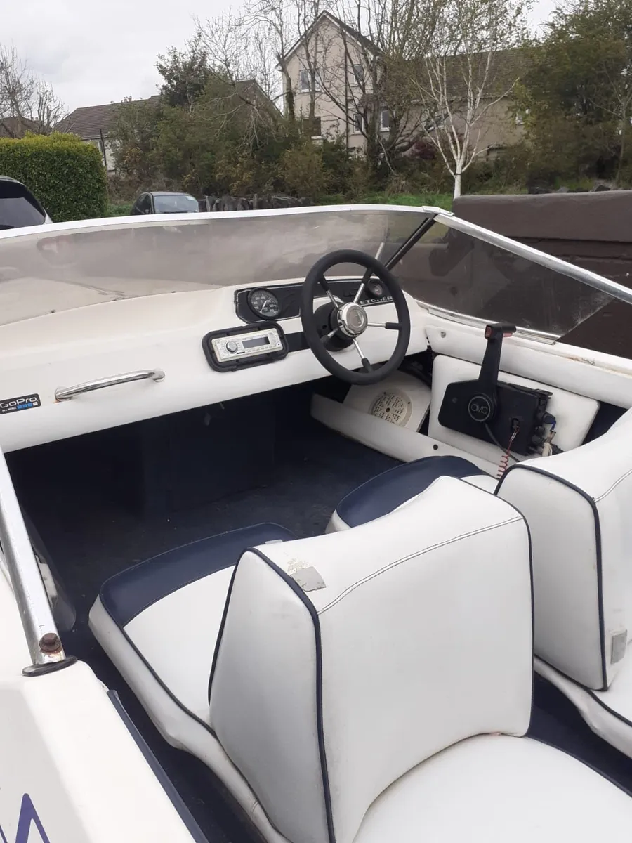 Boat - Image 2