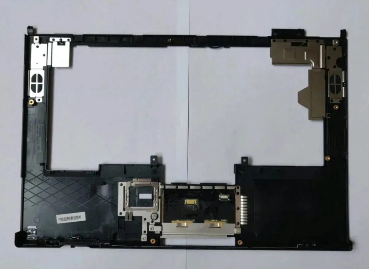 Lenovo ThinkPad T430 PALMREST P/N: 0B38940 - Image 2
