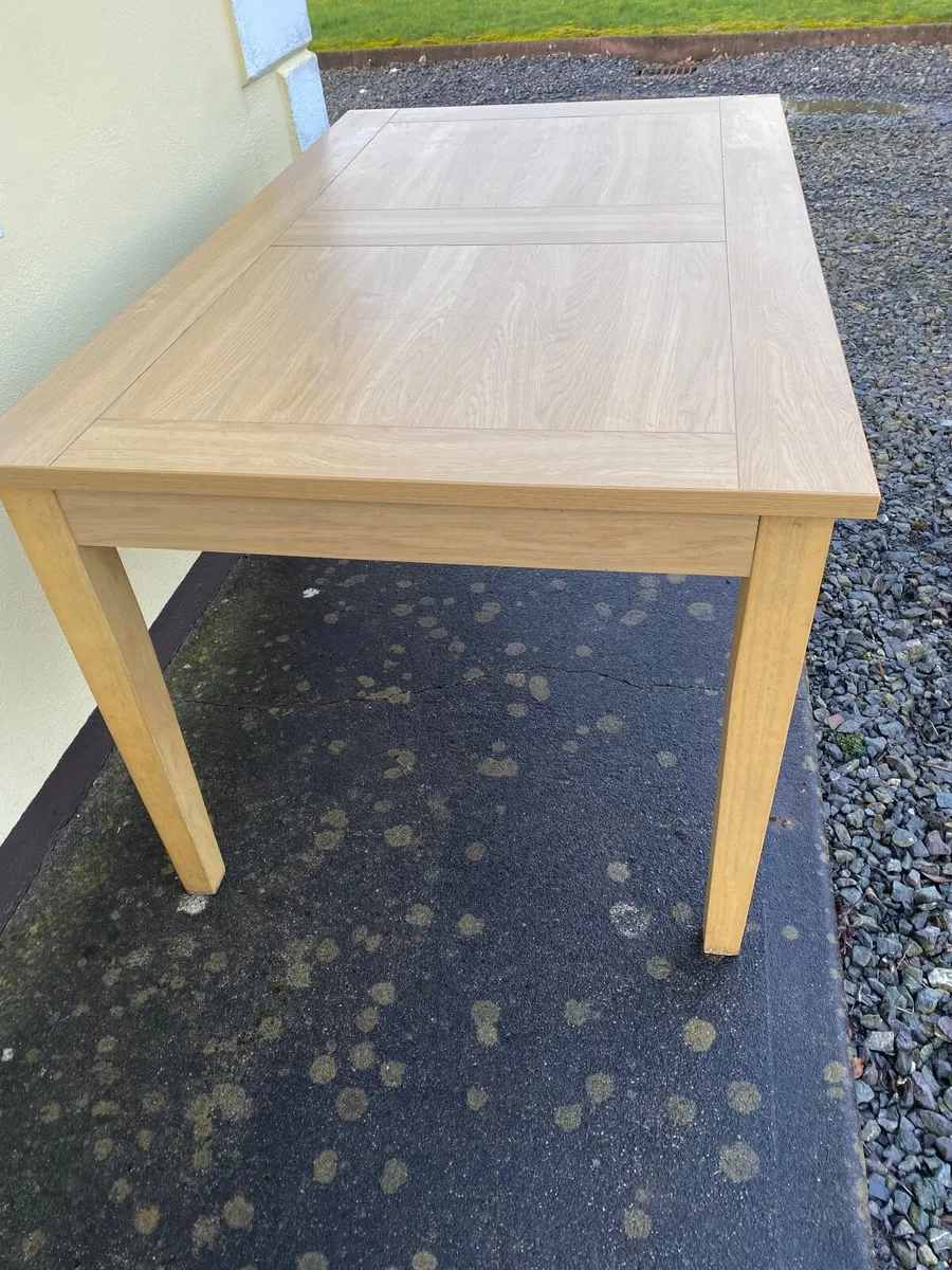 Kitchen table - Image 2