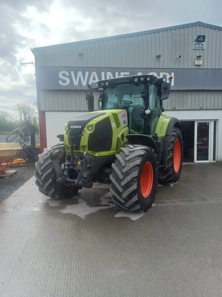 CLAAS  Axion 800 - Image 1