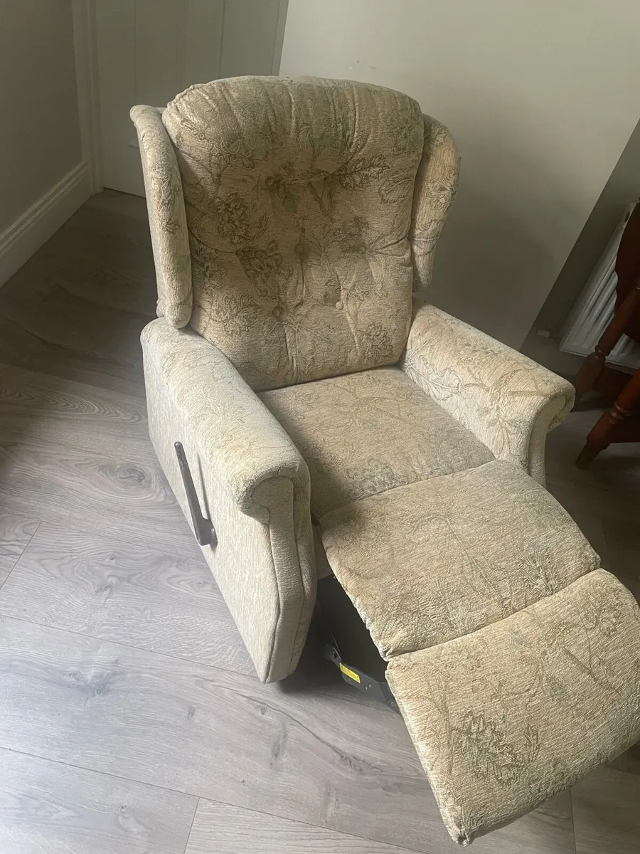 Recliner armchair - Image 2