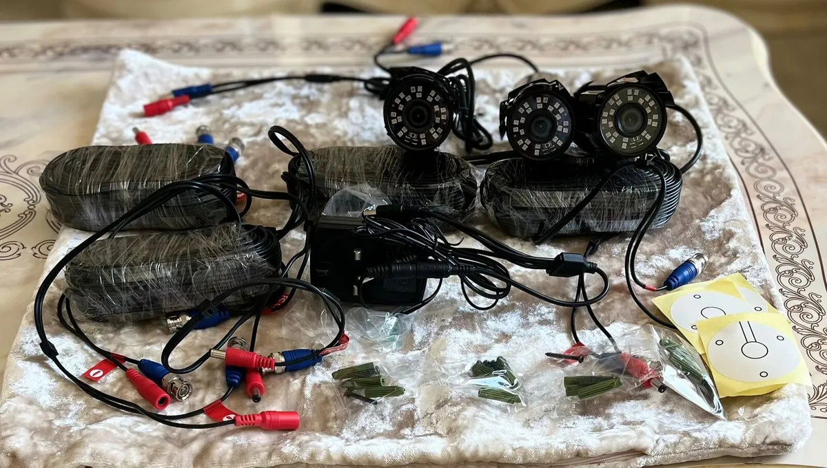 ZOSI DIGITAL SECURITY BULLET CAMERAS 1080p OUTDOOR - Image 2