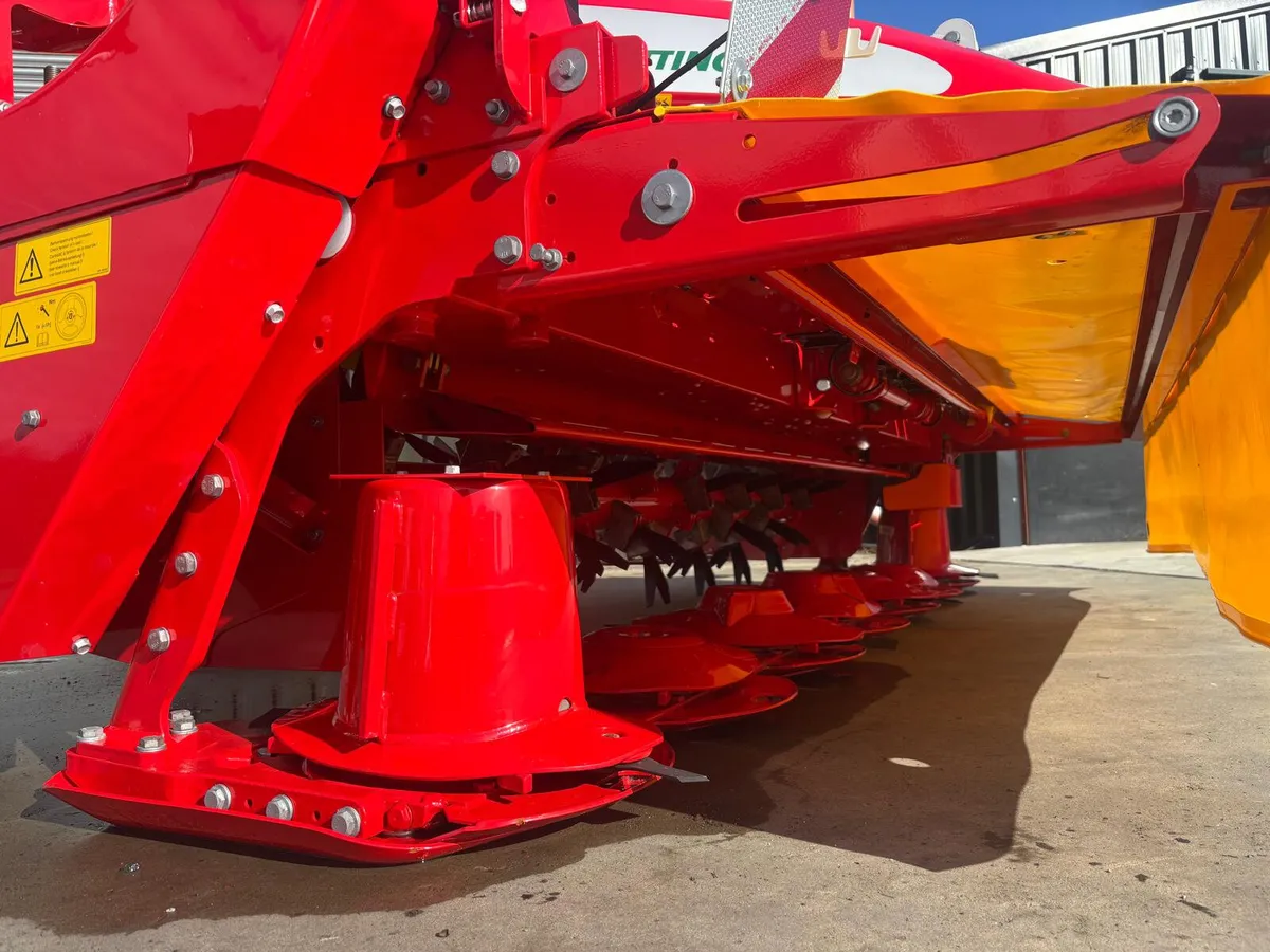 New Pottinger Front Mowers 301ED - Image 3
