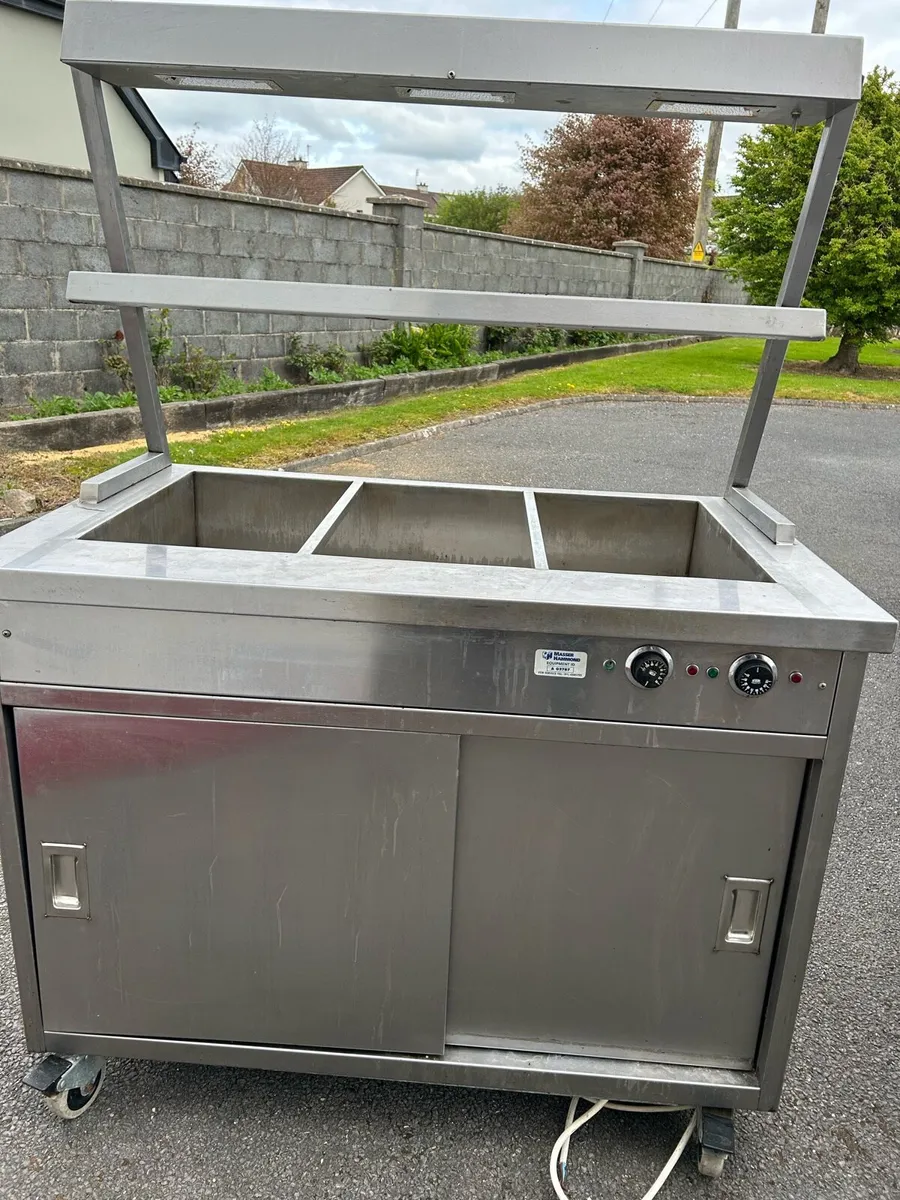 Kitchen equipment - Image 1