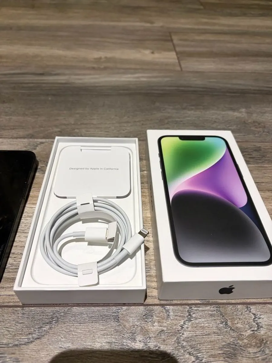 IPhone 14 - Image 4