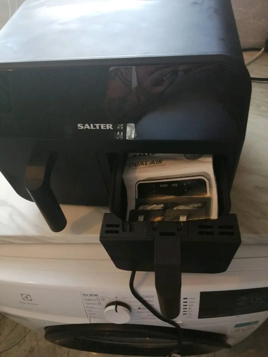Air fryer - Image 2