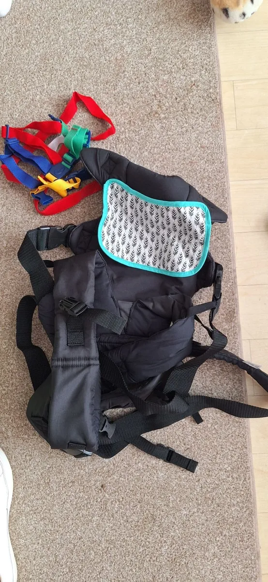 Baby carrier - Image 1