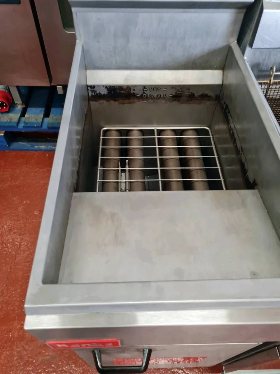 Banks 4 Burner Fryer - Natural Gas - Image 4
