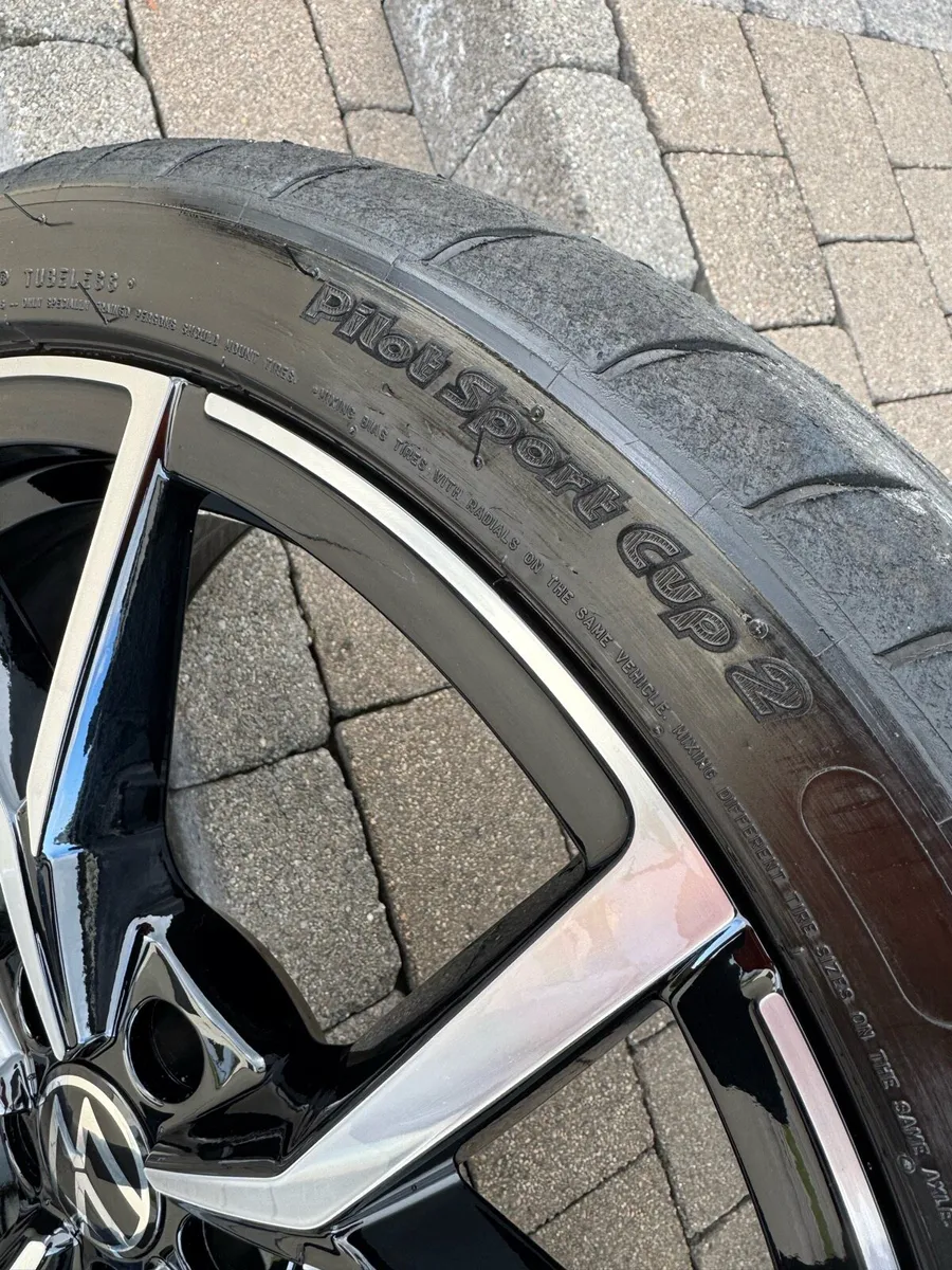 VW Estoril Genuine alloy wheels - Image 2